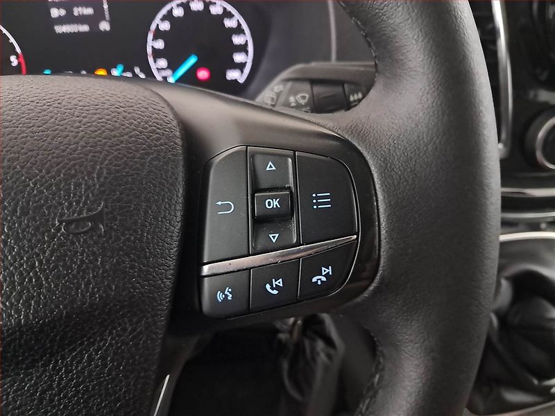 Ford Tourneo Custom (2019) Titanium 2.0 EcoBlue mHEV - fotka 23 z 23