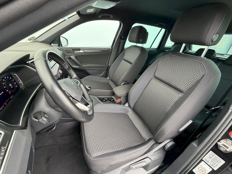 Volkswagen Tiguan (2021) 1.5 TSI 110kW United - fotka 6 z 35