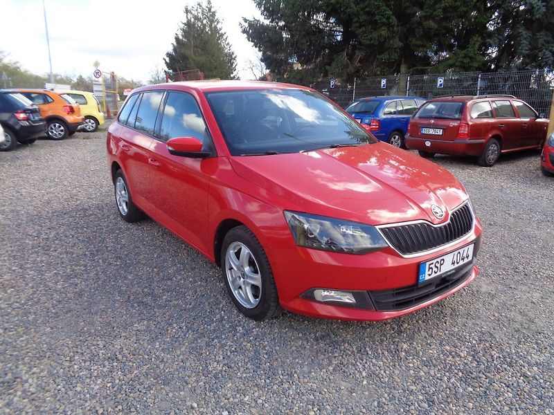 Škoda Fabia 1,2 - fotka 7 z 15