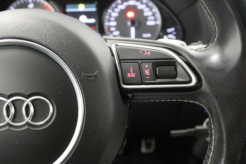 Audi SQ5 - fotka 15 z 23