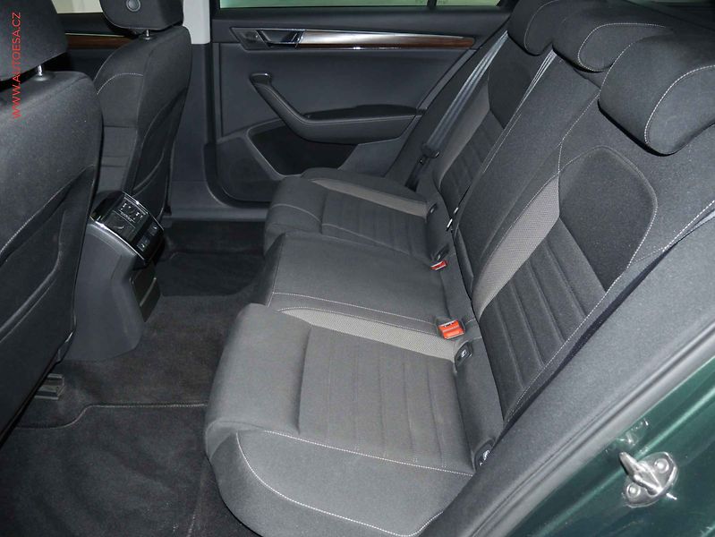Škoda Superb (2020) 2.0 TDI 4x4, Scout, DSG, LED - fotka 10 z 24