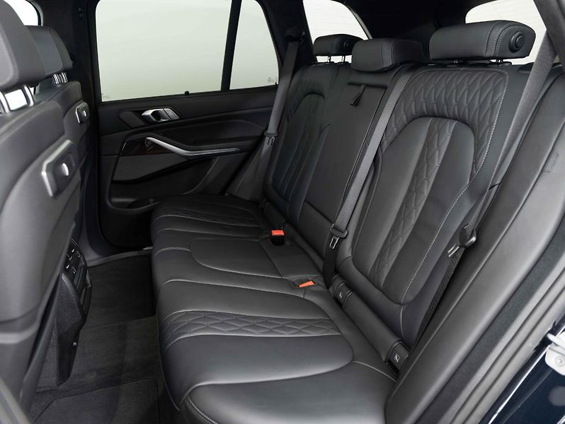 BMW X5 xDrive40d - fotka 22 z 24