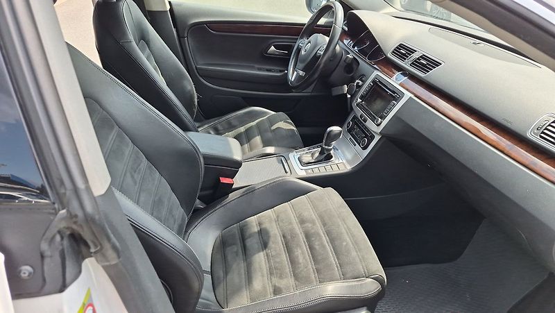 Volkswagen CC 2.0 125 kW DSG - fotka 11 z 24
