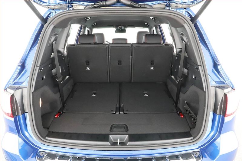 Mercedes-Benz GLB (2025) 200 d, AMG Line, Navigace - fotka 26 z 30