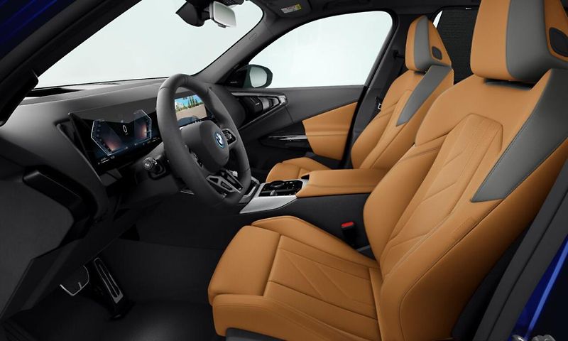 BMW X3 30e xDrive - fotka 2 z 4