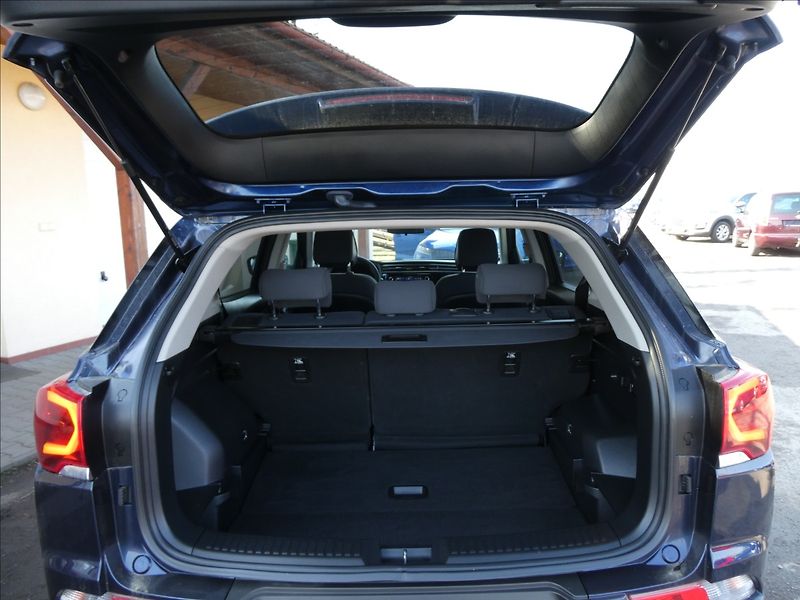 SsangYong Korando 1,5 T-GDI 120kW Style,ČR - fotka 11 z 34