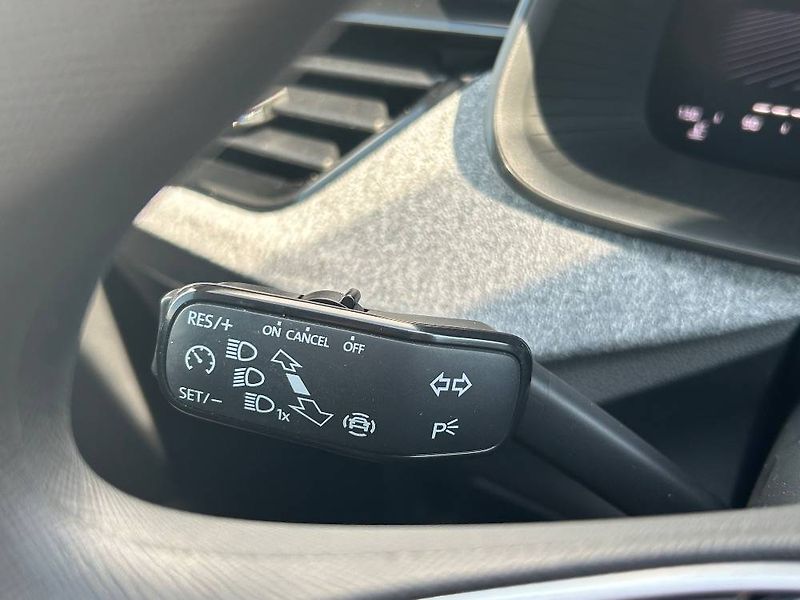 Škoda Kamiq Selection 6MP 1,0TSI - fotka 13 z 23