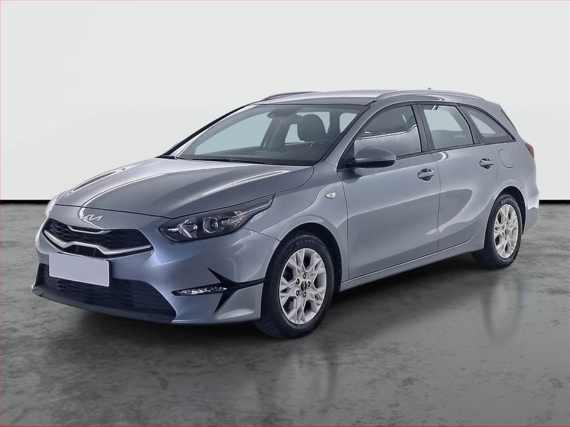 Kia Ceed (2022) 1.5 T-GDI, ČR,1.maj - fotka 2 z 20