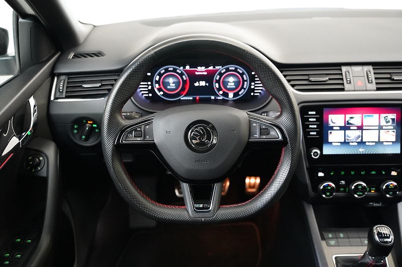 Škoda Octavia - fotka 18 z 25