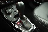 Jeep Compass (2019) 1.4 MultiAir, 4X4, Automat - náhled 10