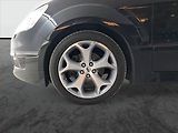 Ford S-MAX (2009) Titanium 2.2 TDCi, 7 míst - náhled 15