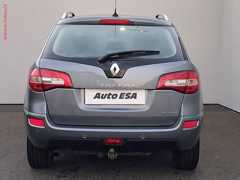 Renault Koleos (2008) 2.0dCi 4x4, Panor, xenon - fotka 5 z 15