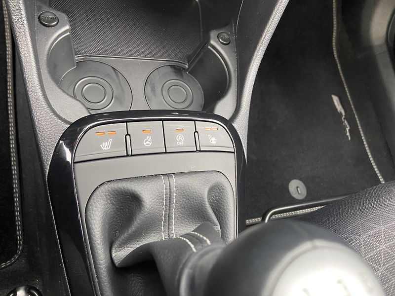 Kia Picanto (2024) 1.2 DPI 5MT  GT-Line   - fotka 14 z 19