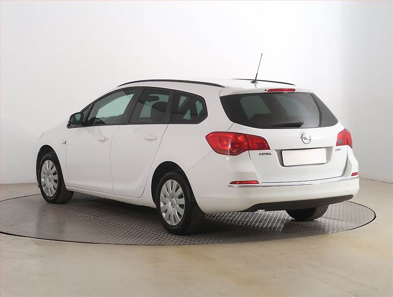 Opel Astra (2016) Enjoy 1.6 CDTI, Serv.kniha - fotka 4 z 15