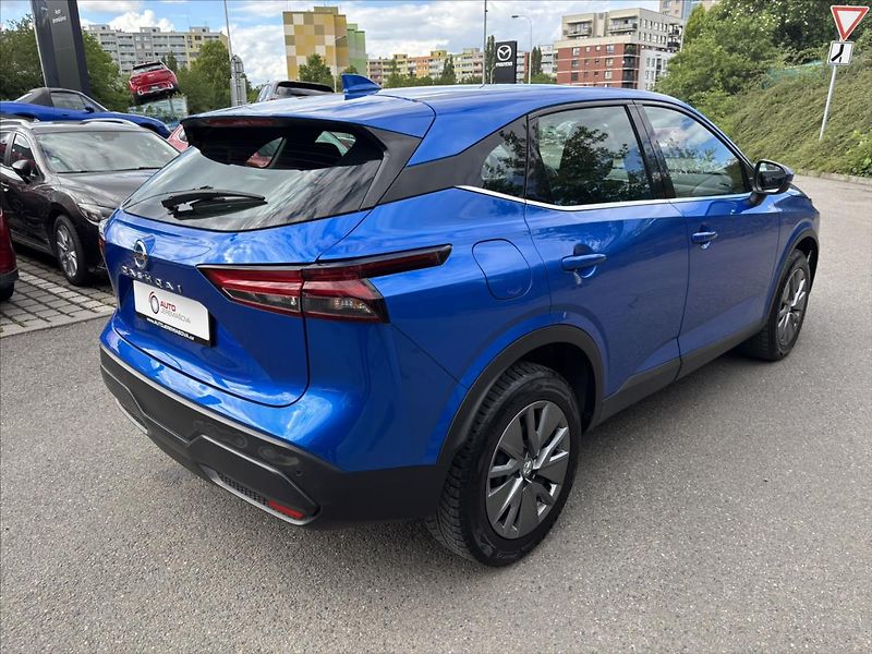 Nissan Qashqai 1,3 DIG-T Visia PLNÝ SERVIS - fotka 5 z 39