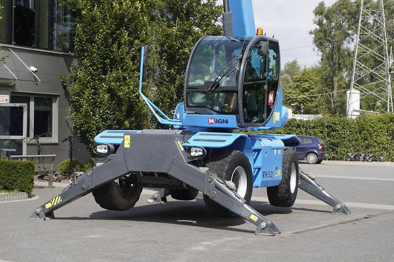 Ostatní (2014) Magni RTH 5.21 telehandler - fotka 18 z 25