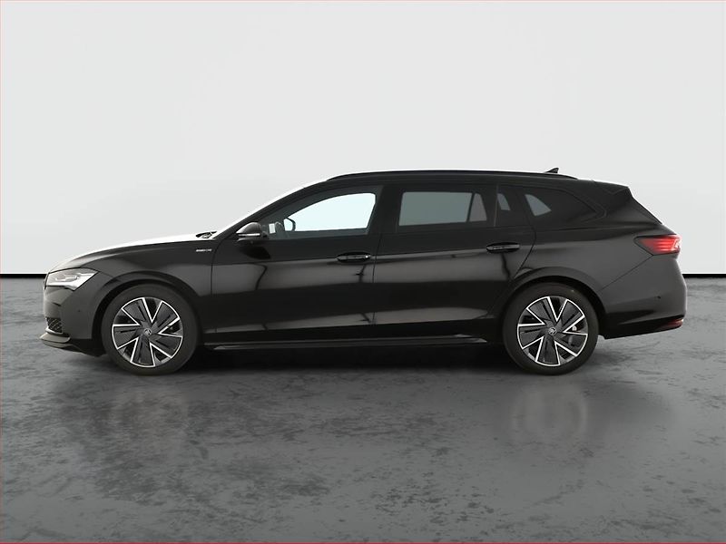 Škoda Superb (2025) 2.0 TDI, Sportline, Navigace - fotka 3 z 20