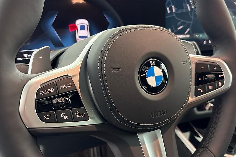 BMW X5 xDrive30d - fotka 24 z 28
