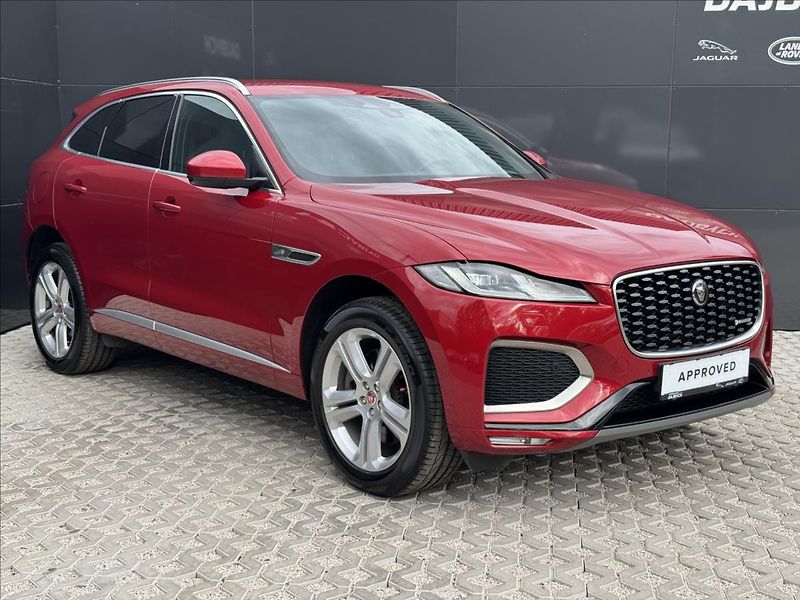 Jaguar F-Pace 3,0 P400 R-Dynamic SE AWD AT - fotka 2 z 31