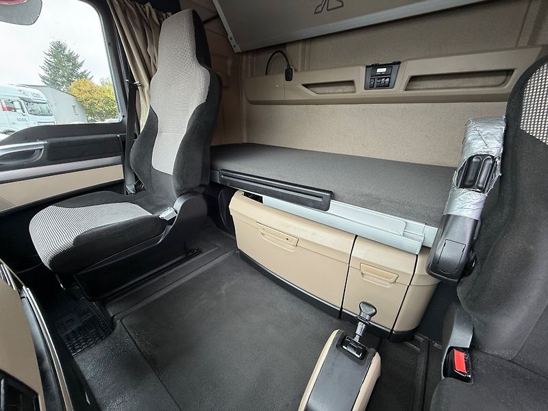 MAN TGX18.460 EURO 6 MEGA/lowdeck - fotka 14 z 19