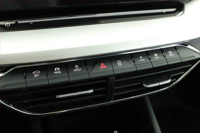 Škoda Octavia (2023) Style 1.0 TSI, ČR,1.maj, Navi - fotka 15 z 17