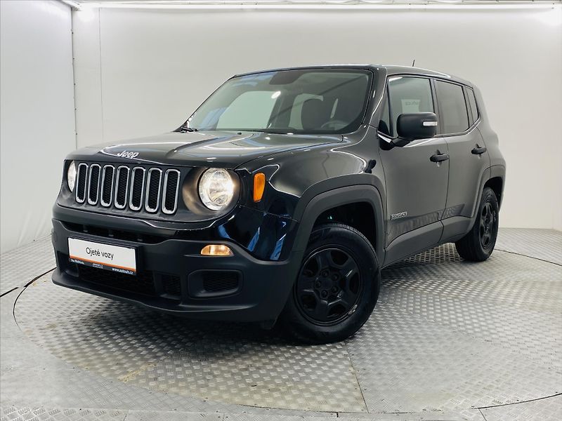 Jeep Renegade 1,6 i 81kW 1.Majitel - fotka 1 z 24