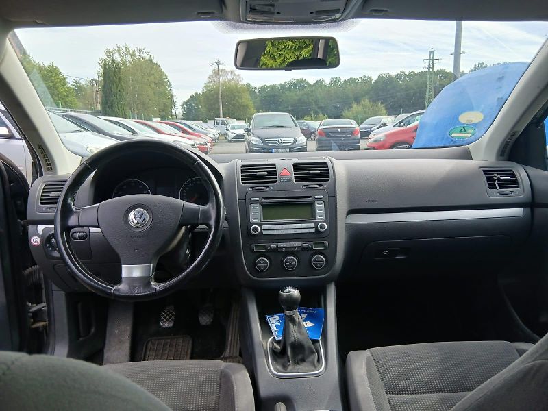 Volkswagen Golf 1.4TSI, točí, ale nechytne - fotka 16 z 16