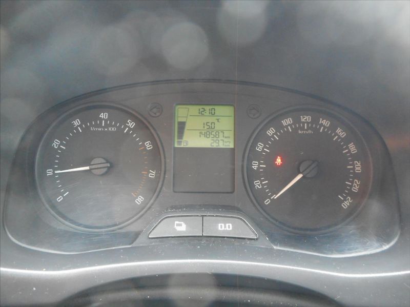 Škoda Fabia 1,2 i HTP - fotka 12 z 20