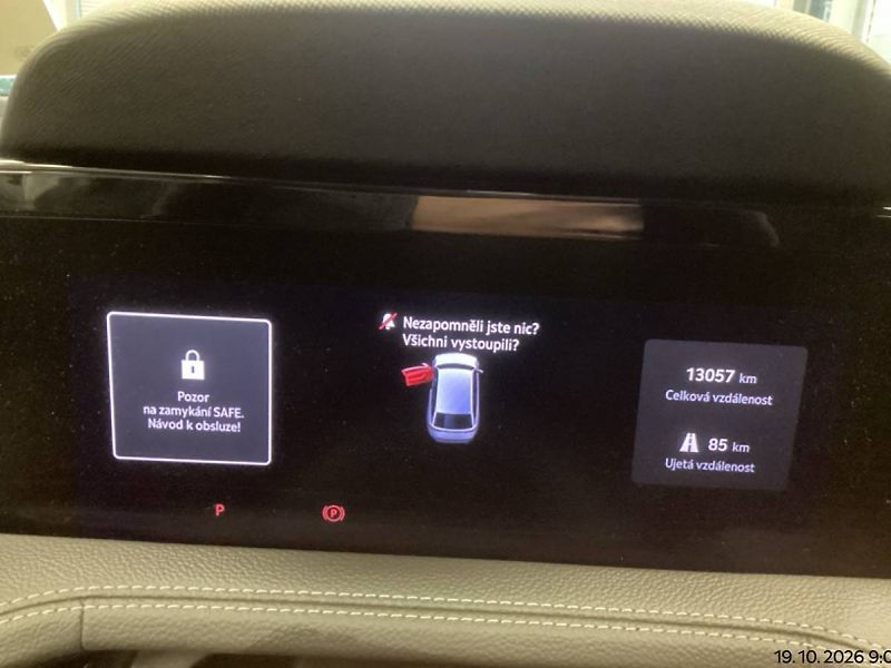 Škoda Superb Combi Laurin&Klement 2,0 TDI 1 - fotka 5 z 9