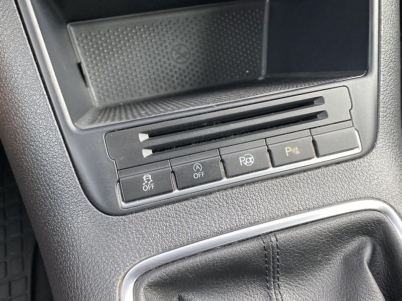 Volkswagen Tiguan 1,4 TSI 90 kW Trend & Fun - fotka 21 z 26