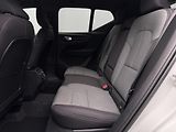 Volvo XC40 B3 DARK PLUS CZ REZERVACE - náhled 6