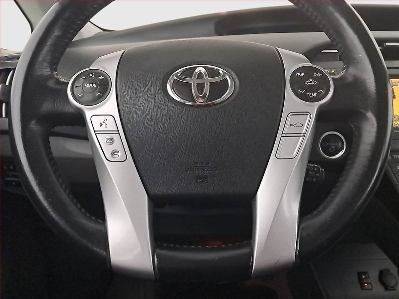 Toyota Prius (2009) 1.8 VVT-i HSD, Automat, Navi - fotka 16 z 18