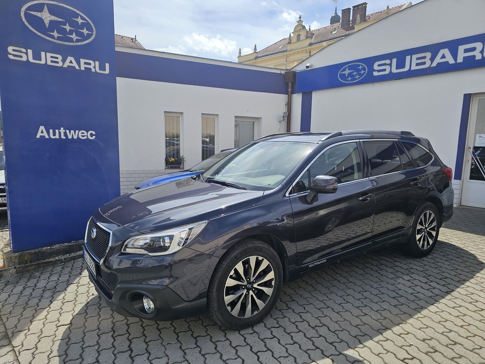 Subaru Outback 2 TD kůže, NAVI
