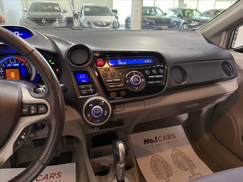 Honda Insight 1,3   i IMA AUTOMAT HYBRID - fotka 15 z 40
