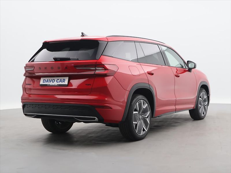 Škoda Kodiaq 2,0 TDI DSG 4x4 Sportline CZ - fotka 7 z 34