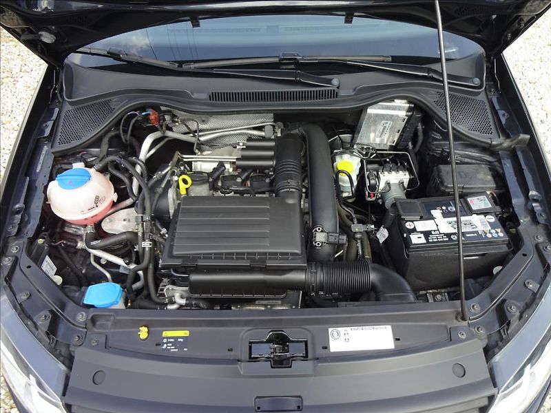 Volkswagen Polo 1,2 TSI 66kW - fotka 40 z 52