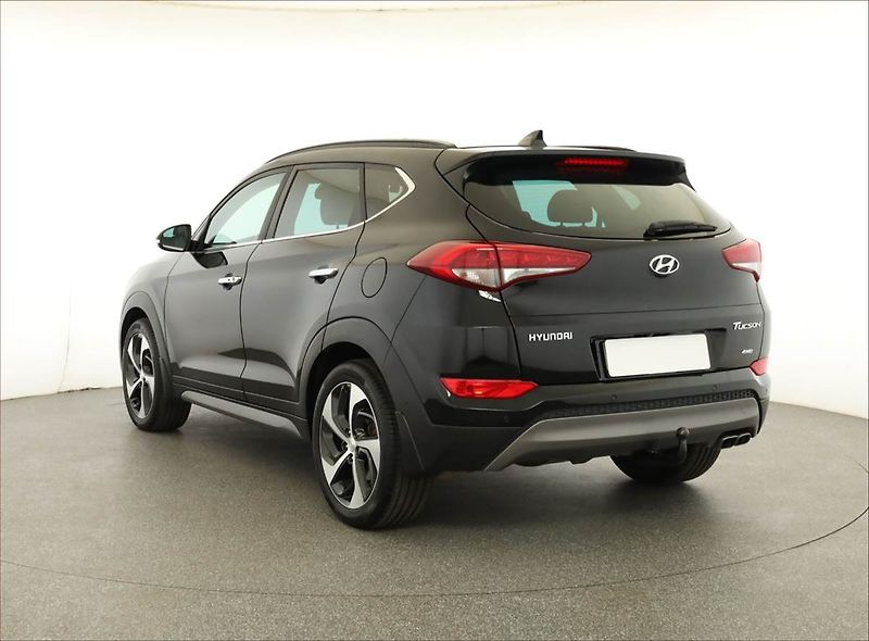 Hyundai Tucson (2016) Style 2.0 CRDi, 4X4, Automat - fotka 4 z 19