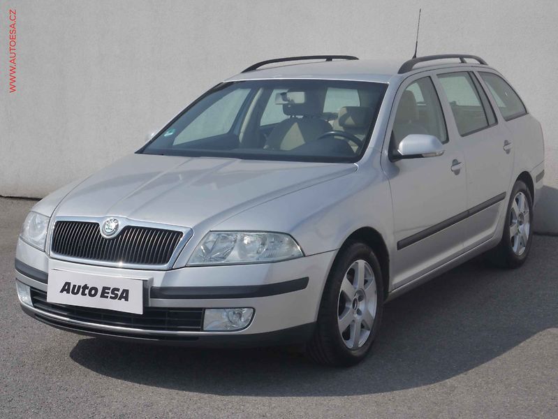 Škoda Octavia (2006) 2.0 TDi, STK3/28 - fotka 3 z 13