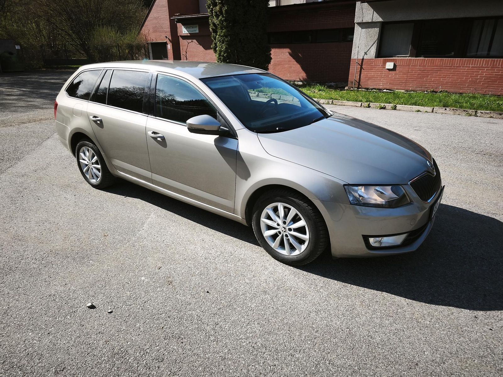 Škoda Octavia  2.0tdi 110kw, ČR, nebourané