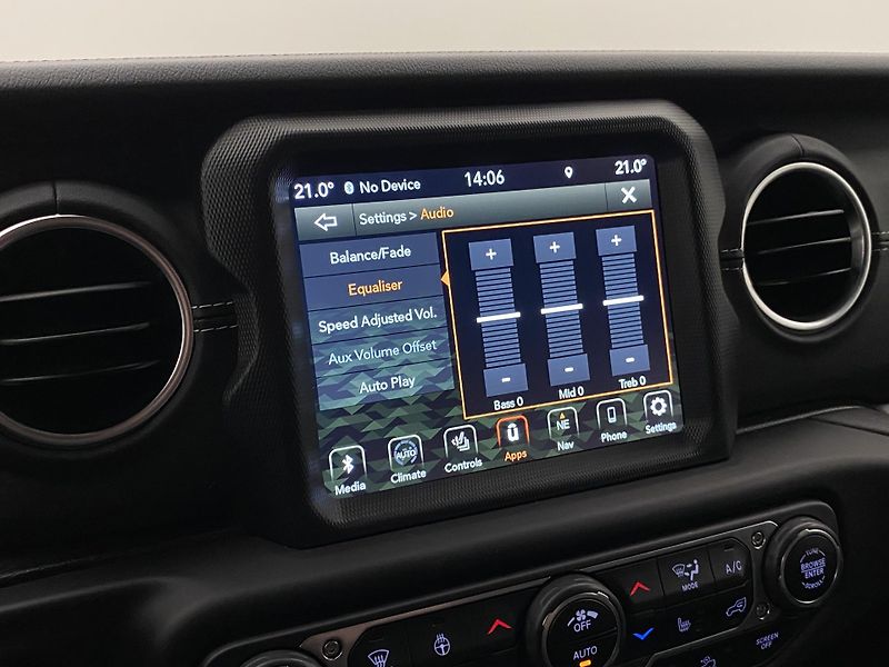 Jeep Wrangler UNLIMITED PHEV 4xE CZ 1.maj - fotka 53 z 61