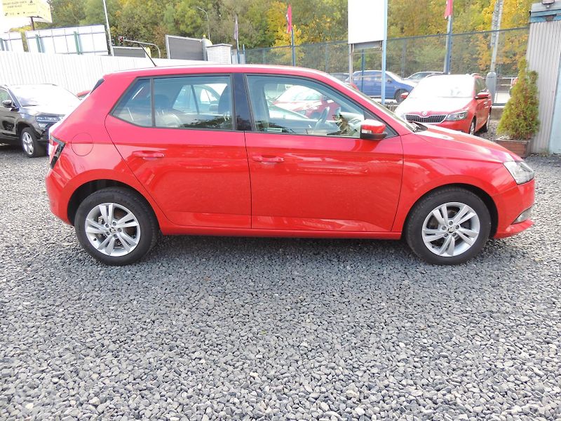 Škoda Fabia (2020) 1.0i,44kw,AMB,ČR,1maj.-21%DPH - fotka 4 z 46