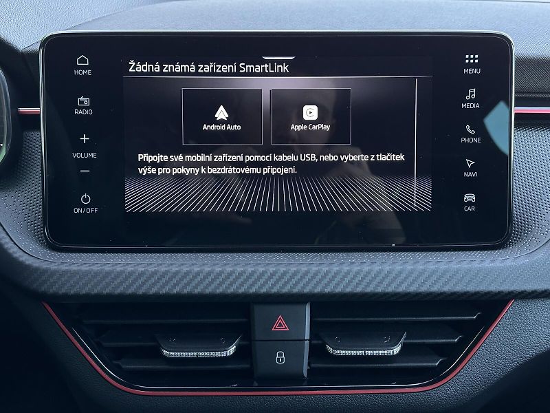 Škoda Kamiq 1.5TSi DSG Monte Carlo 150PS M - fotka 23 z 35