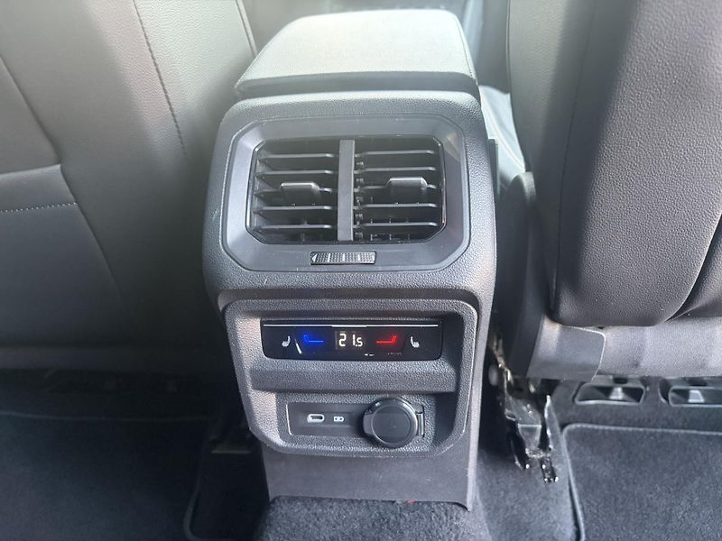 Seat Tarraco 2.0TSi FR 4WD 140kW - fotka 19 z 27