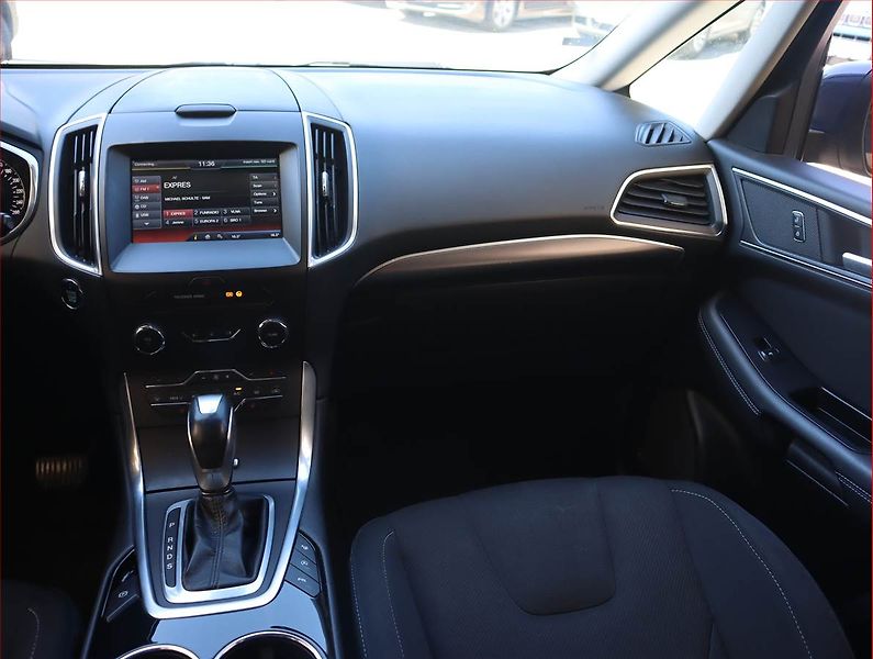 Ford S-MAX (2015) 2.0 TDCi, Automat, Serv.kniha - fotka 8 z 20