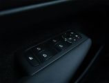 Volvo XC40 (2019) R-Design D4 AWD - náhled 17