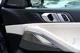 BMW X6 M50i xDrive Lasery, ČR, 530PS - náhled 24