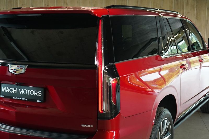 Cadillac Escalade ESV Sport Platinum - fotka 9 z 59