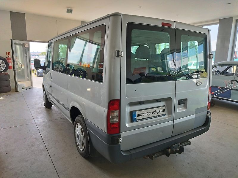 Ford Transit (2010) 2.2,85kW,KLIM.,9MÍST,TAŽ.ZAŘ. - fotka 9 z 27