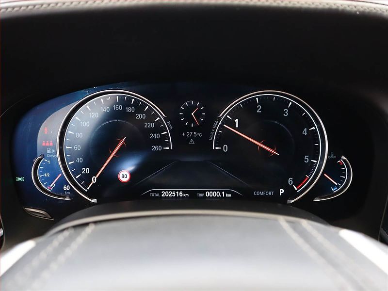 BMW Řada 7 (2019) M Paket 730d - fotka 9 z 22