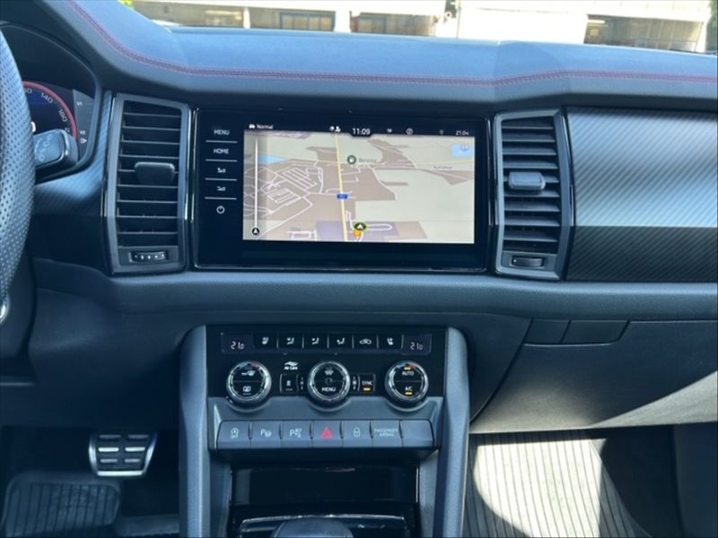 Škoda Kodiaq 2,0 TSI 180 RS 4x4 DSG - fotka 10 z 11